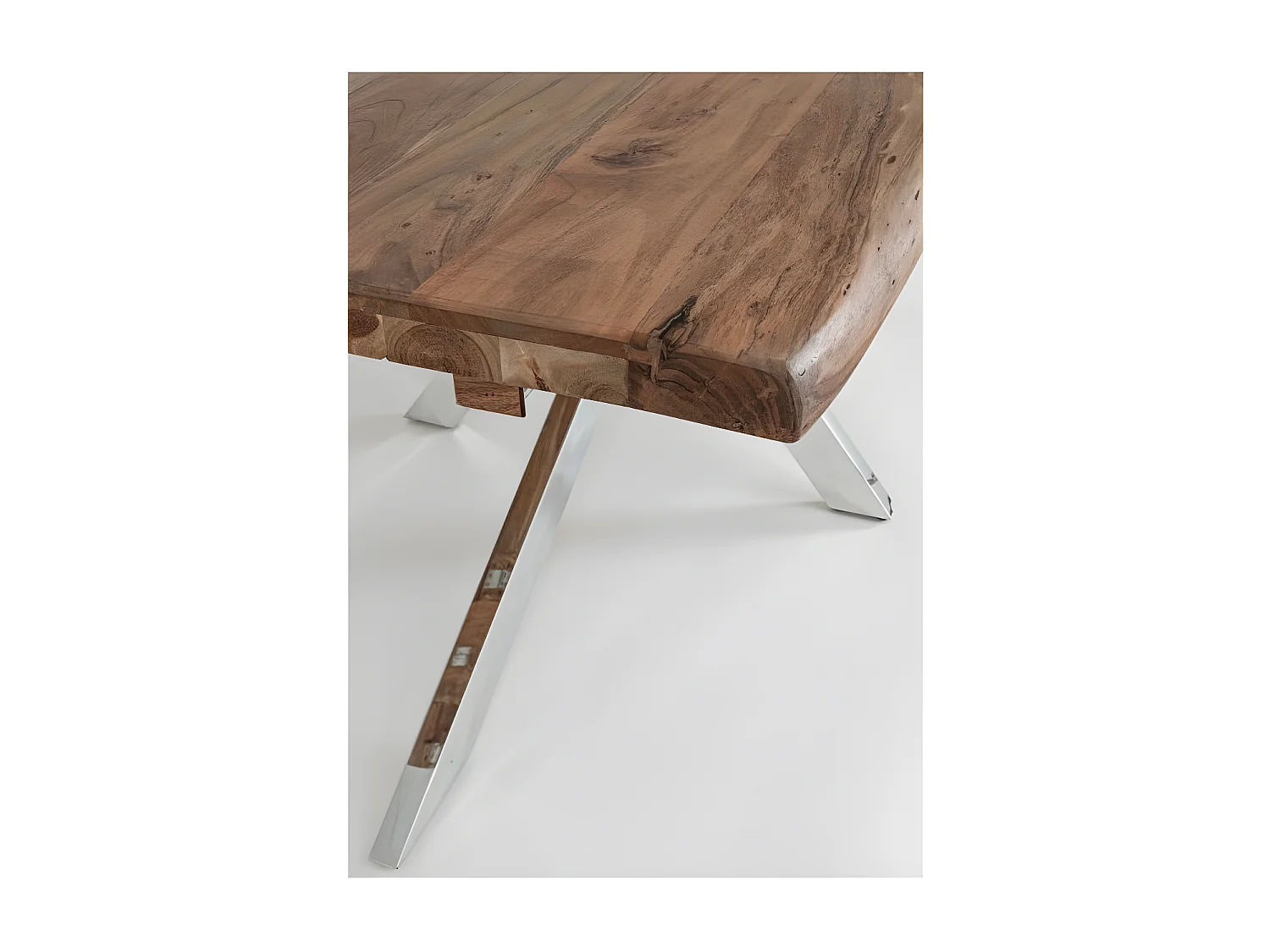 Table bois massif d'acacia et pieds acier chromé Arka 220cm