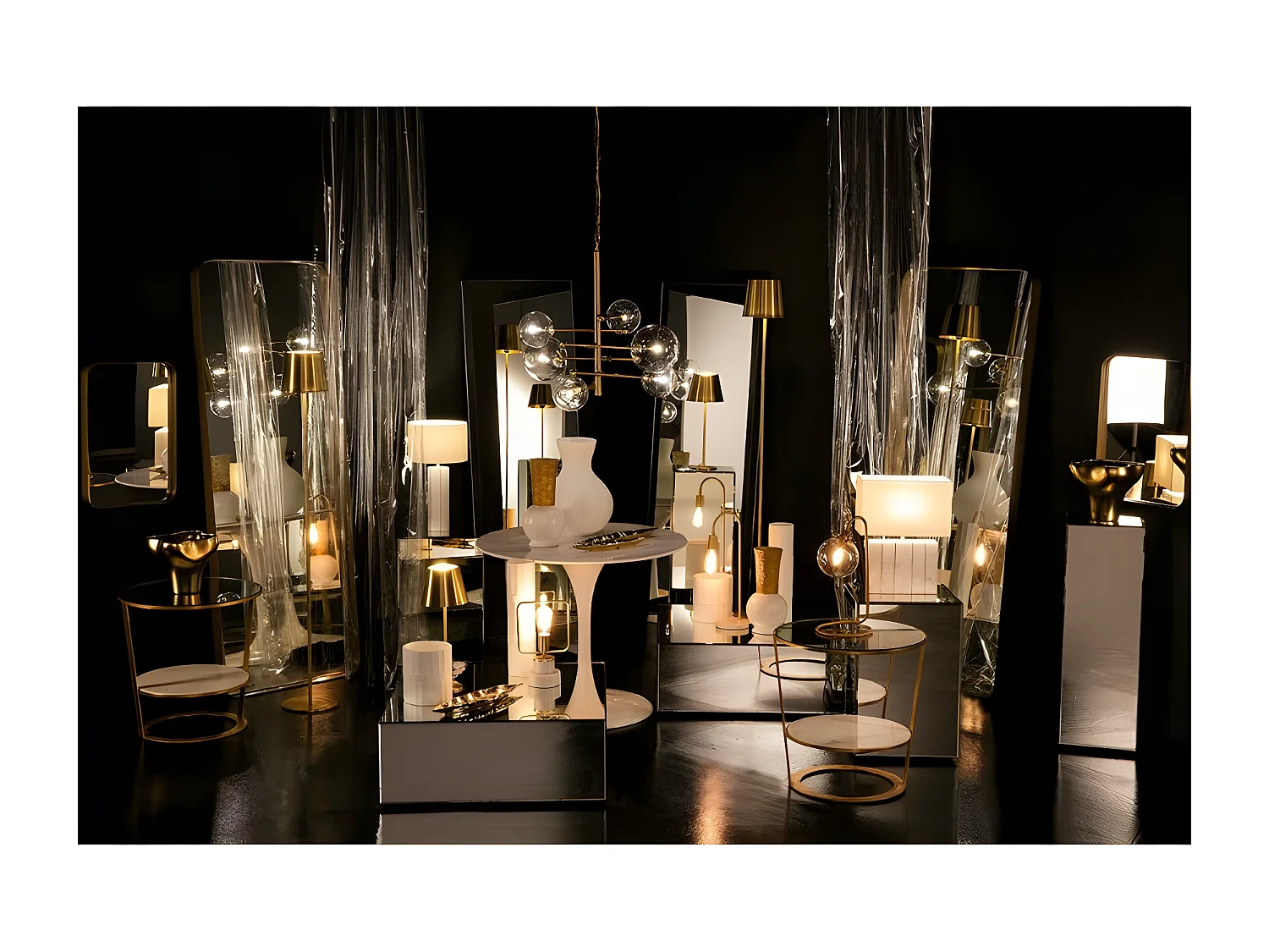 Table d'appoint 2 plateaux verre et marbre pied métal doré Hugos