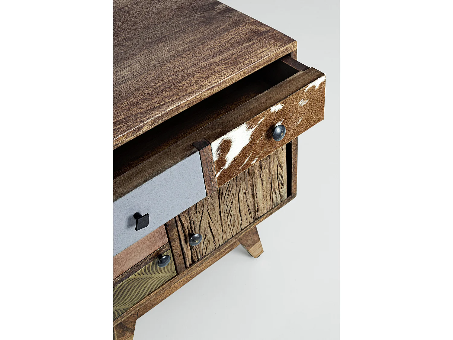 Table d'appoint multi matières colorées Doki 50cm