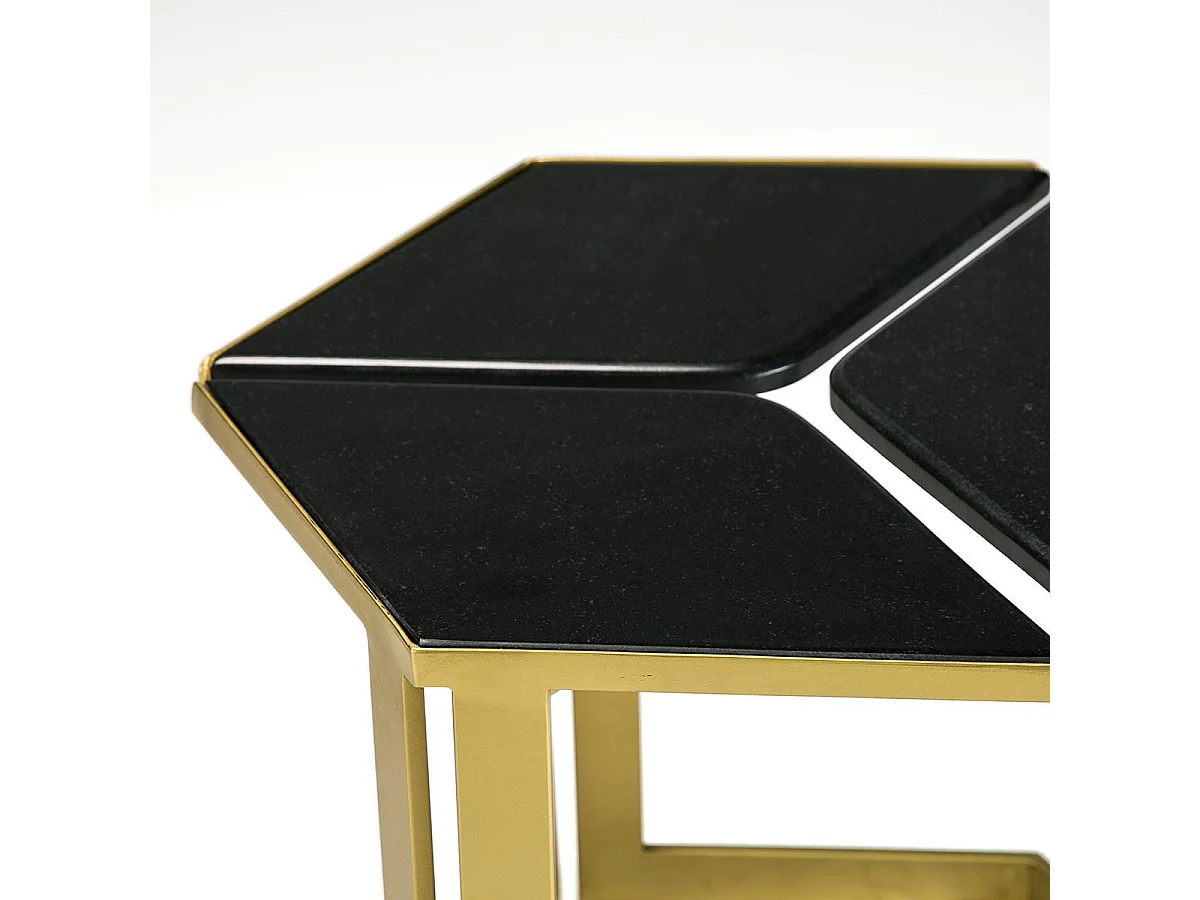 Table d'appoint granit noir et métal doré Main