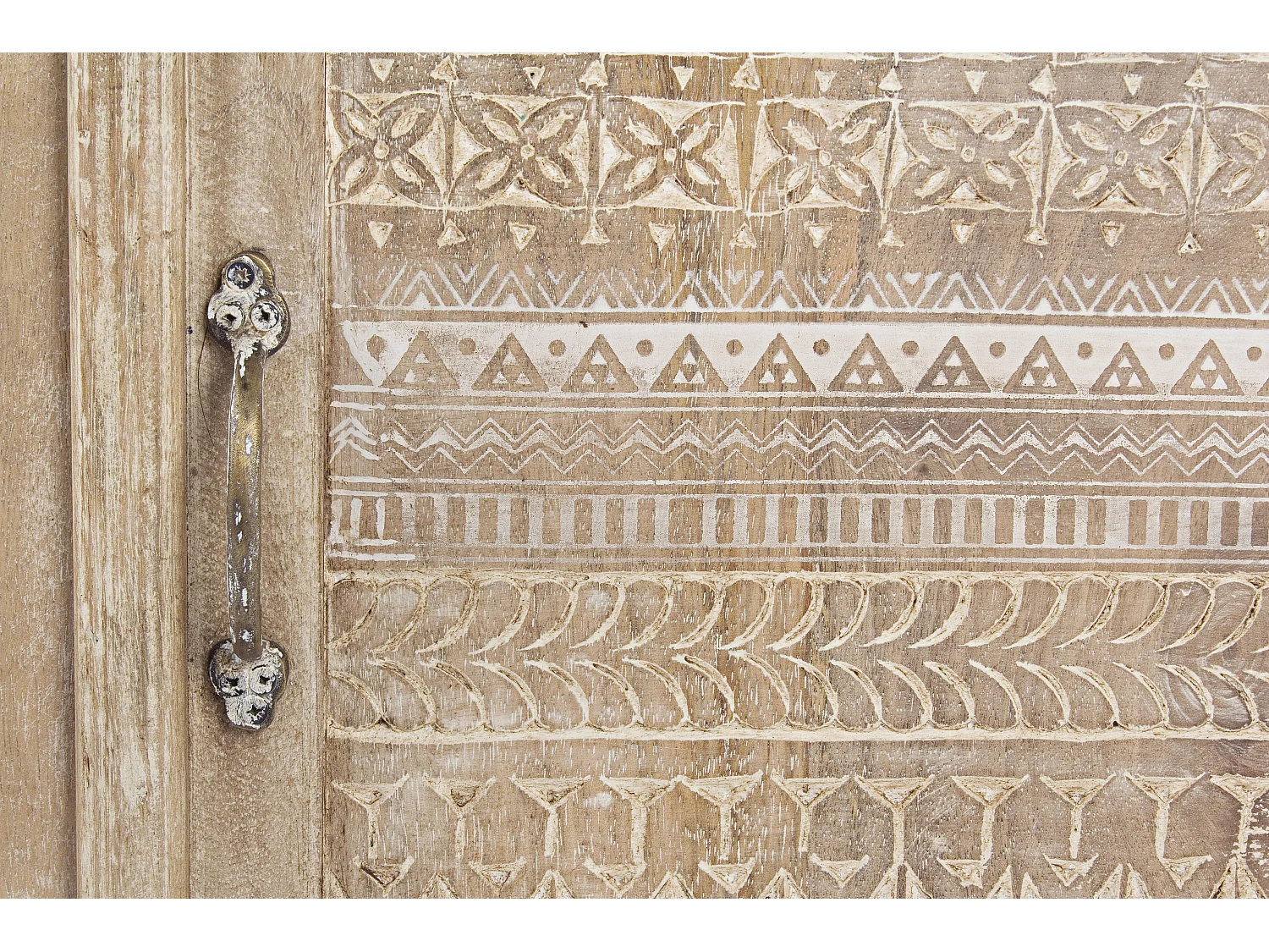 Table d'appoint bois de manguier clair avec décorations incrustées fait main Mabel 44cm