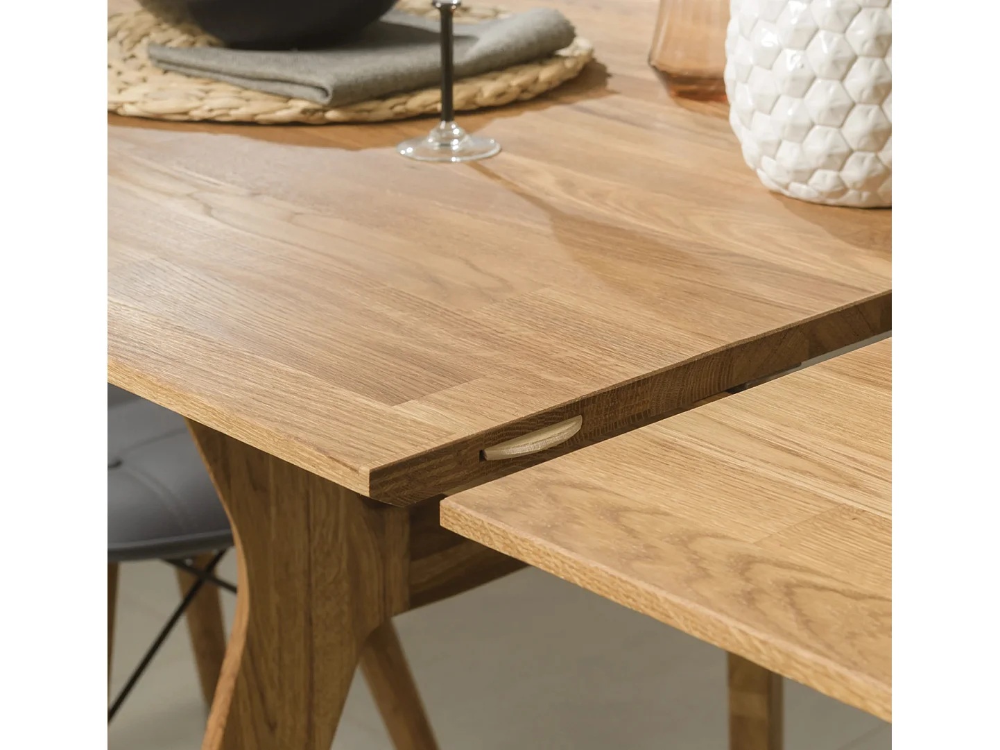 Table extensible en bois de chêne massif Osword 170 à 210cm