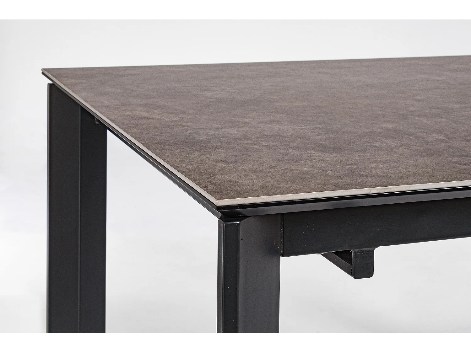 Table extensible en céramique marron et acier noir Kerry 160-220cm