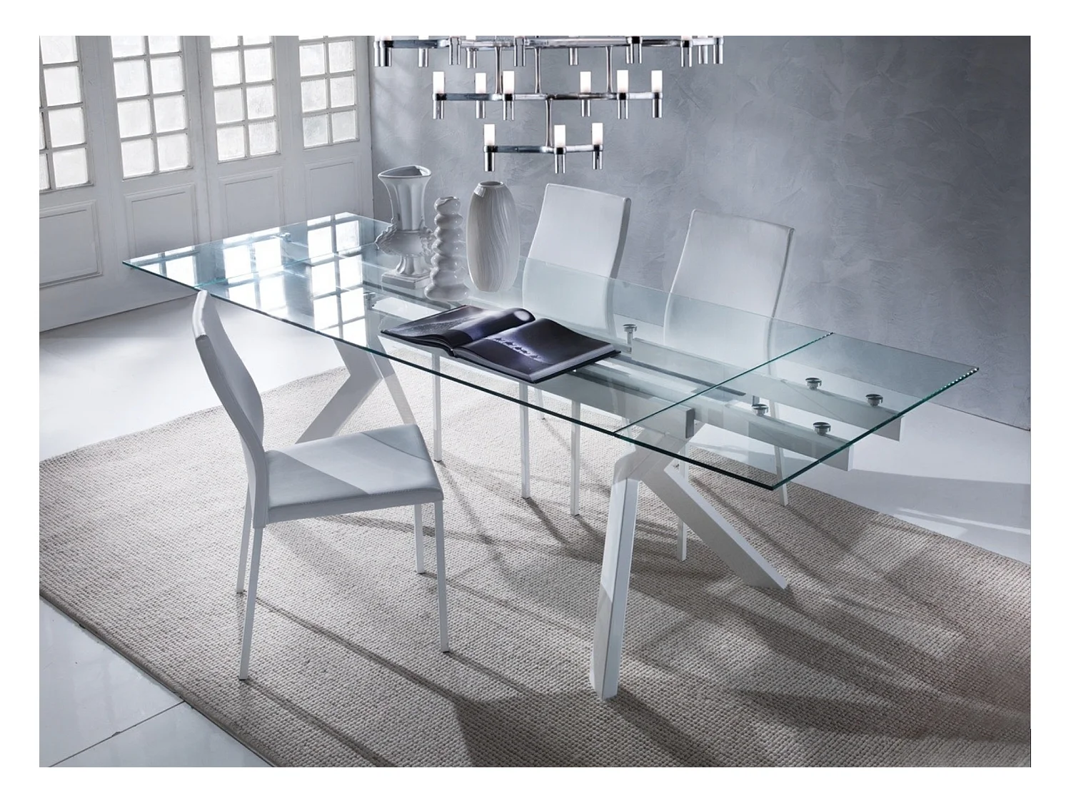 Table extensible 160-240cm pieds laqué blanc et plateau verre trempé Kiota