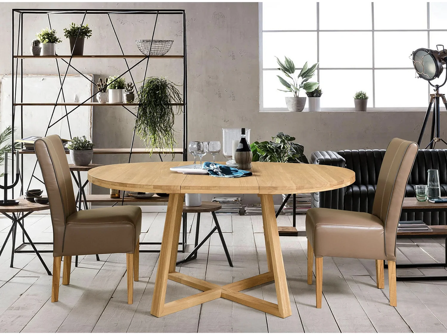 Table à manger ronde extensible 120 à 160cm en bois de chêne massif Mobalpy