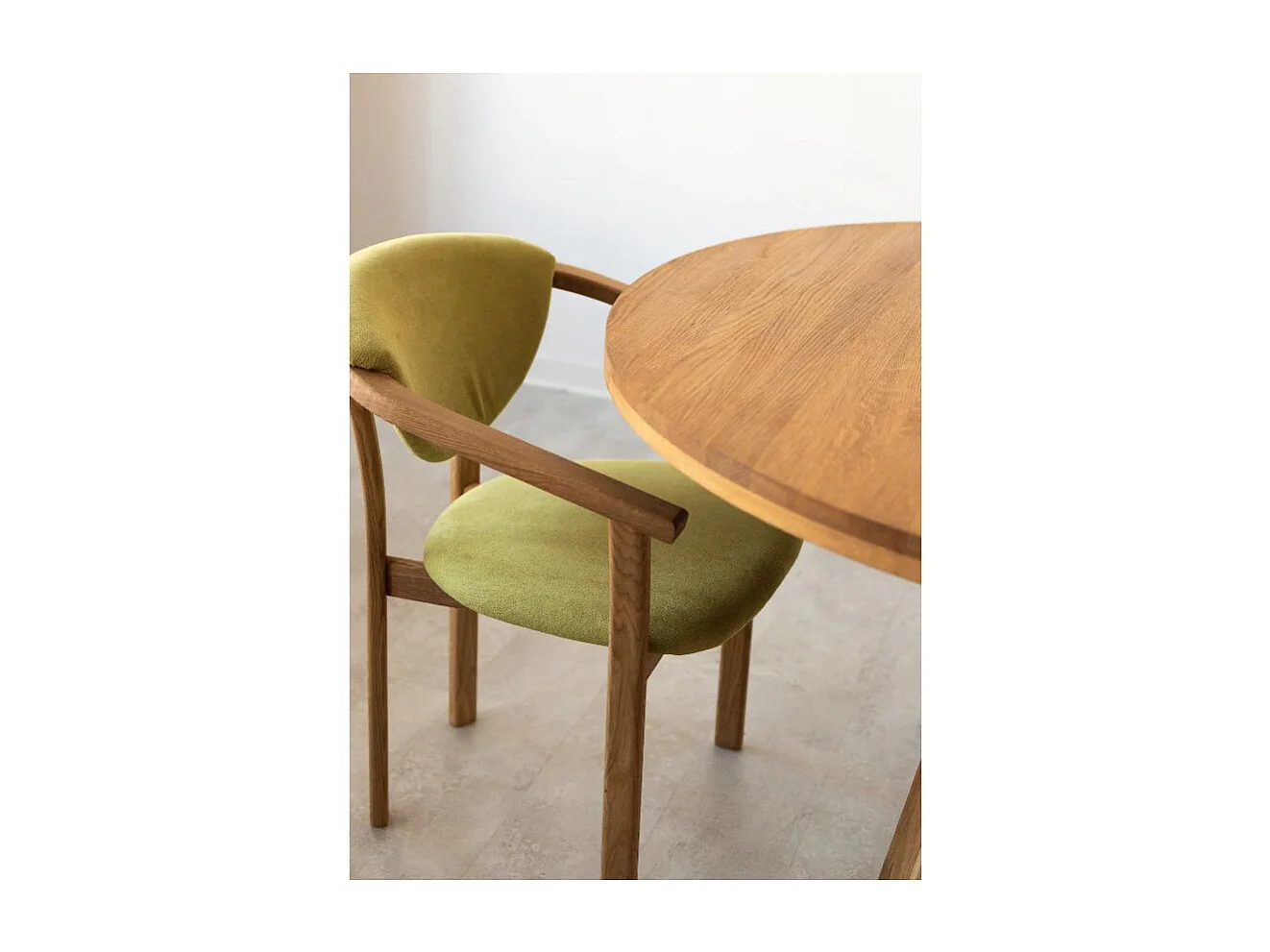 Table à manger ronde extensible 130 à 170cm en bois de chêne massif Mobalpy