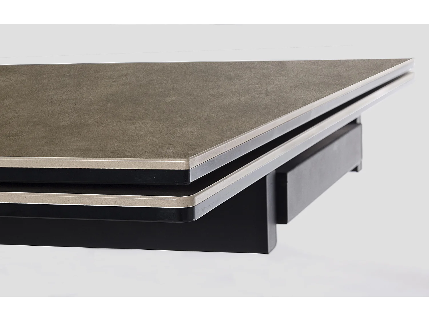 Table extensible en acier et céramique Achel L 160-240cm