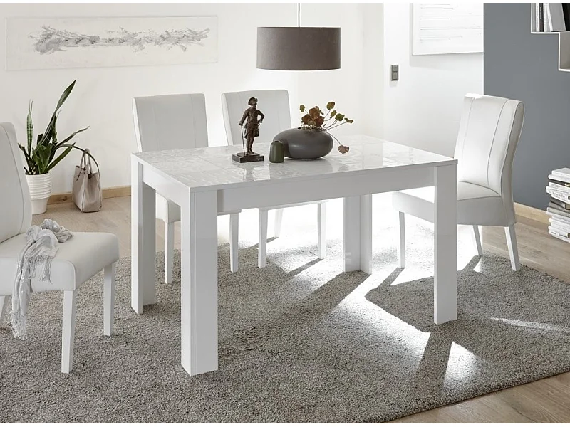 Table extensible 4 à 6 personnes L 137 à 185cm laqué blanc brillant Zebre
