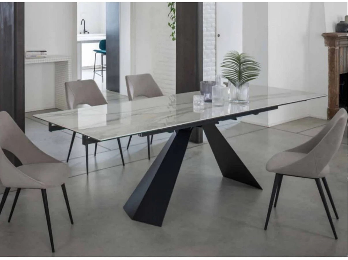 Table extensible 160-240cm céramique blanc marbre brillant et pieds métal noir Kylane