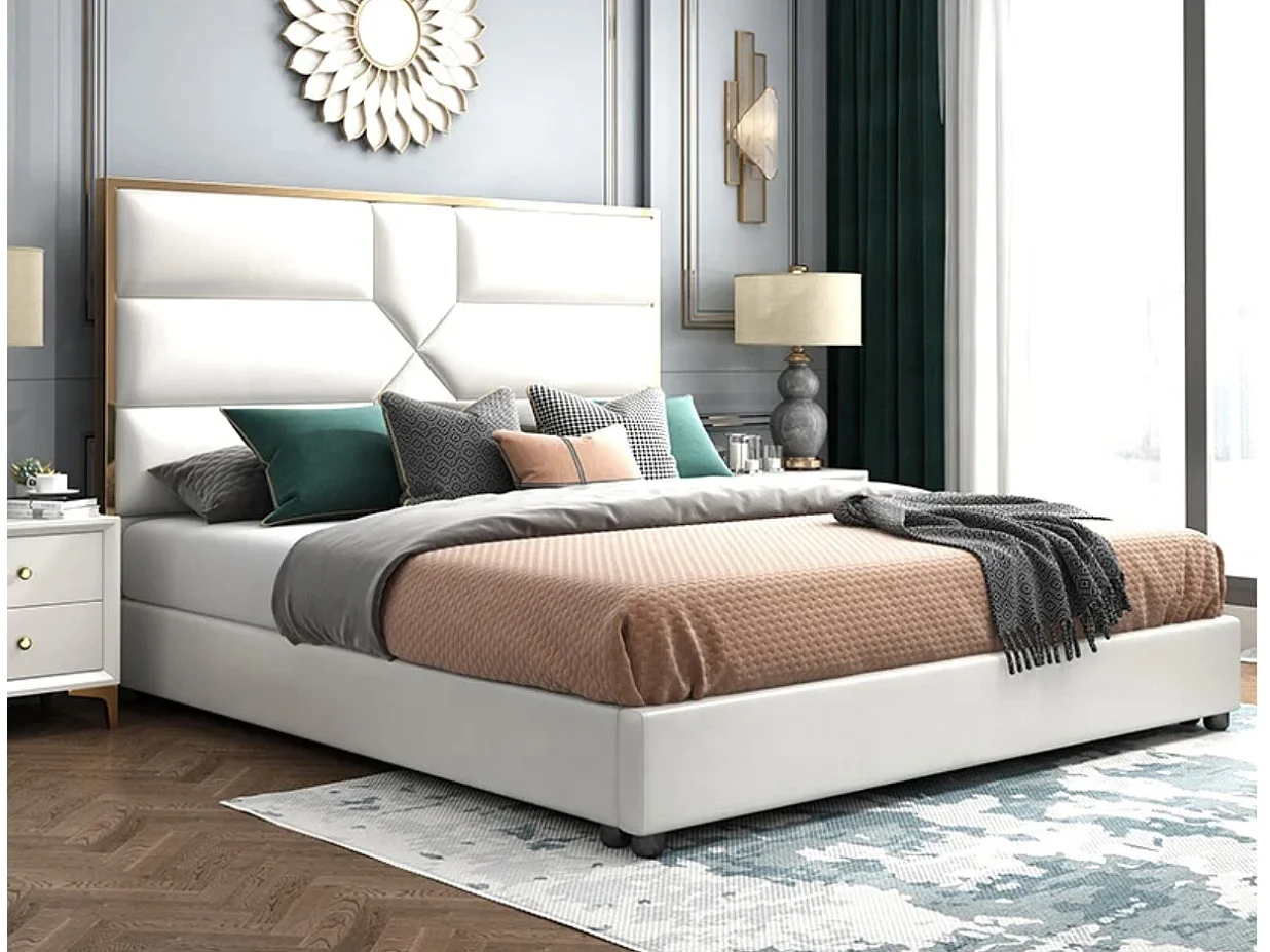 Lit design 2 places simili cuir avec tête de lit contour laiton Delhie-Couleur Blanc-140x190