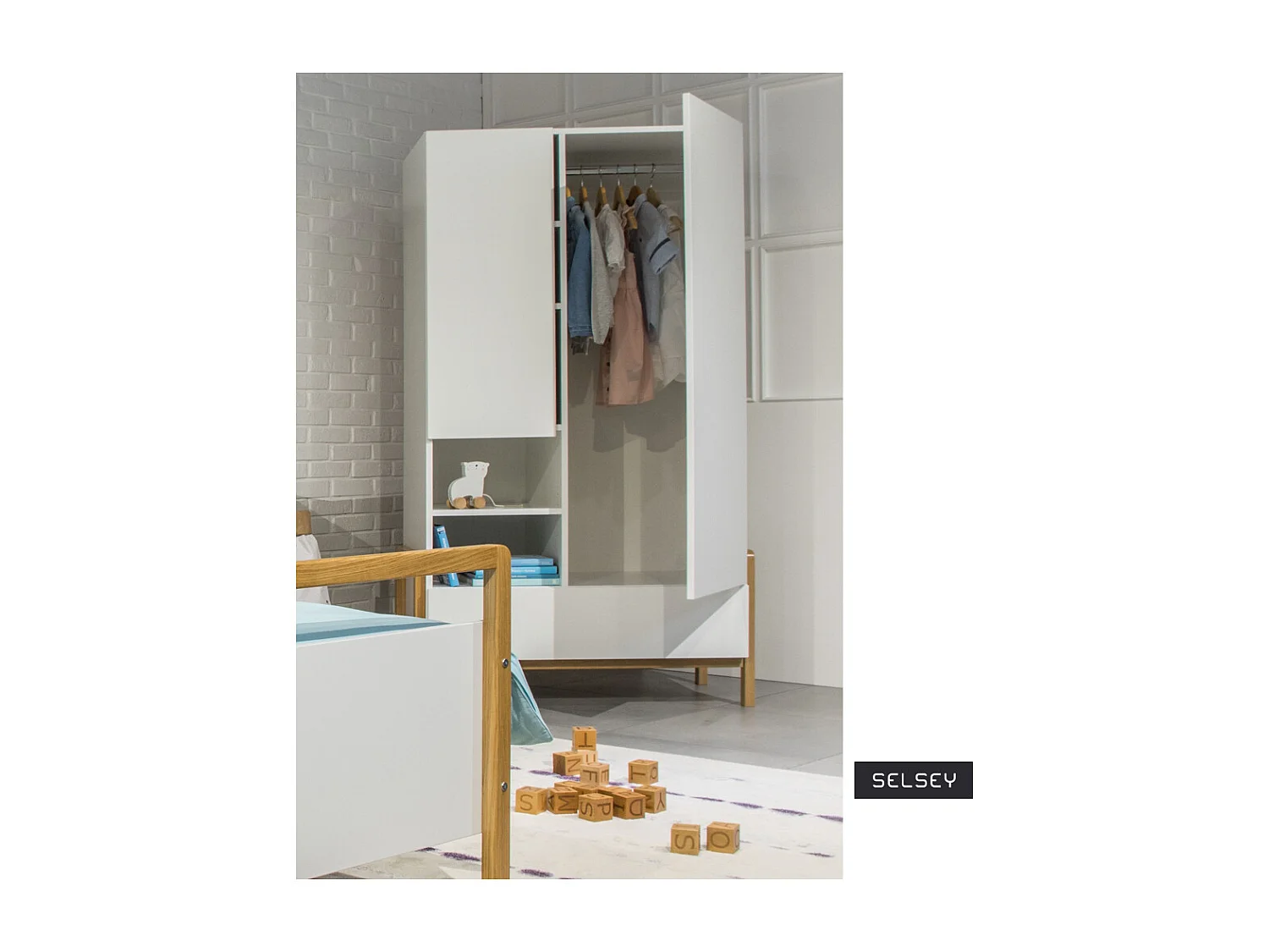 Armoire enfant scandinave blanche et pieds en bois de chêne Vanka