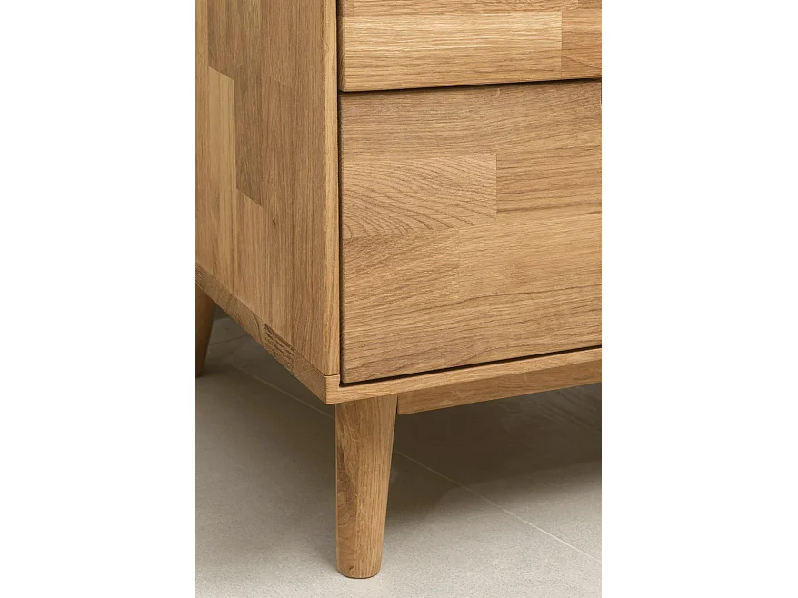 Armoire en bois de chêne massif Kundy 160cm