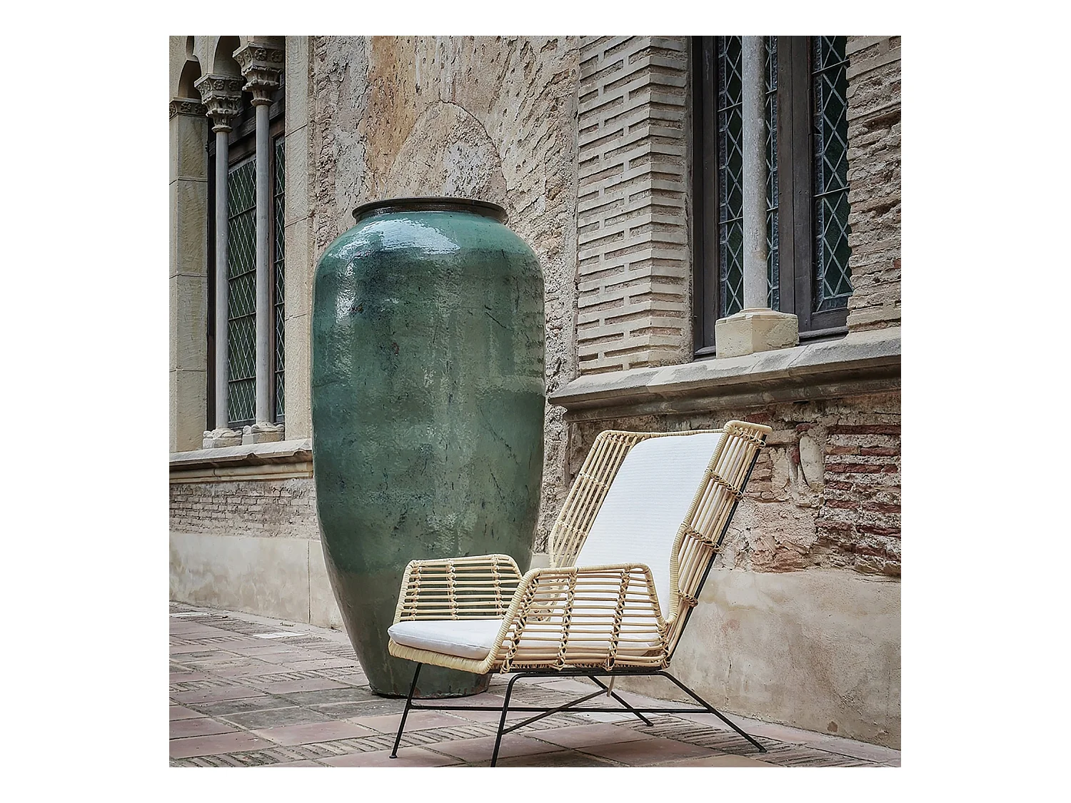 Amphore céramique vert hauteur 160cm Verdas
