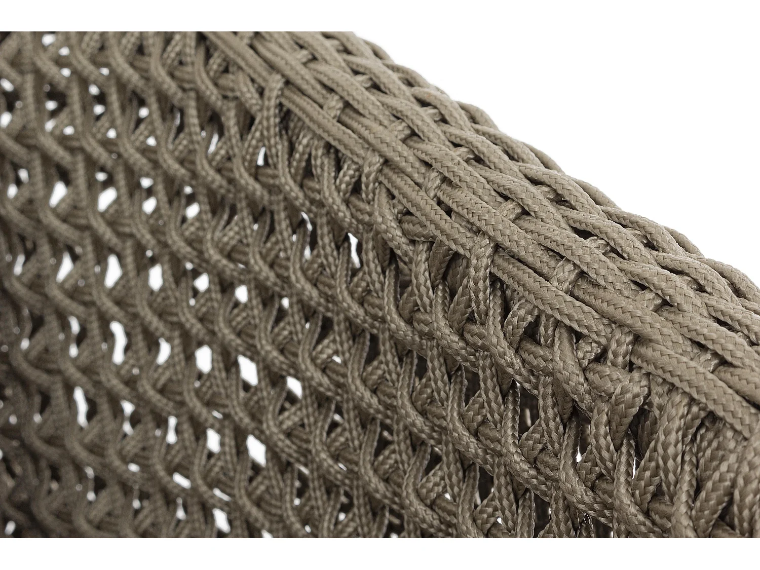 Weven tuinfauteuil in beige touw en teakhouten poten met rustieke afwerking Irina