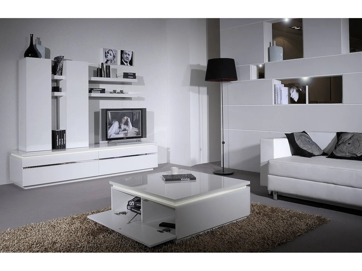 Etagère murale 1 porte 4 tablettes bois laqué blanc Kela