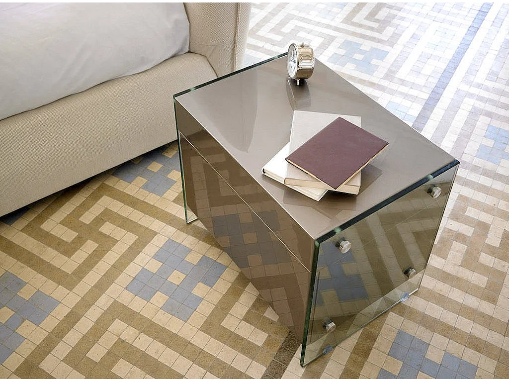 Table de chevet 1 tiroir bois laqué taupe et verre trempé Elly