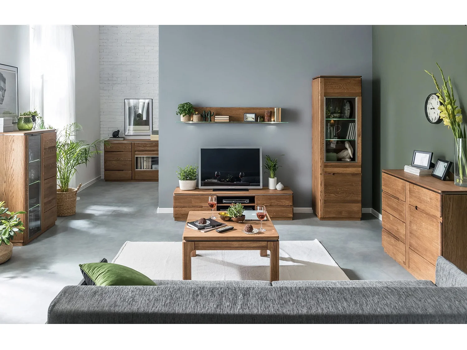 Vitrine en bois de chêne rustique Manky 58cm