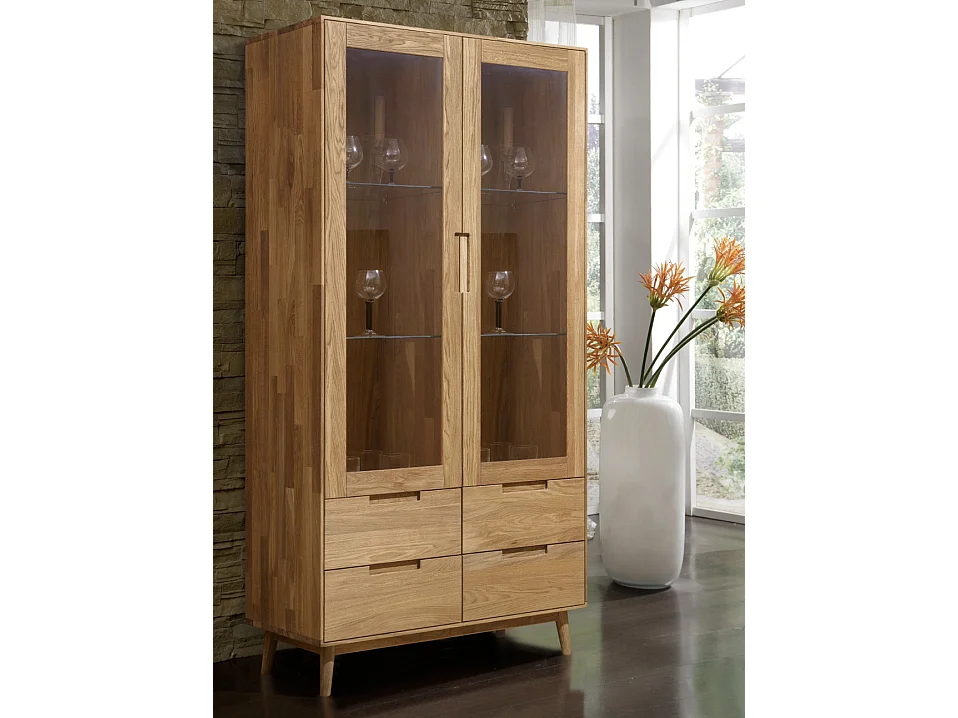 Vitrina Kundy de madera maciza de roble con 2 puertas