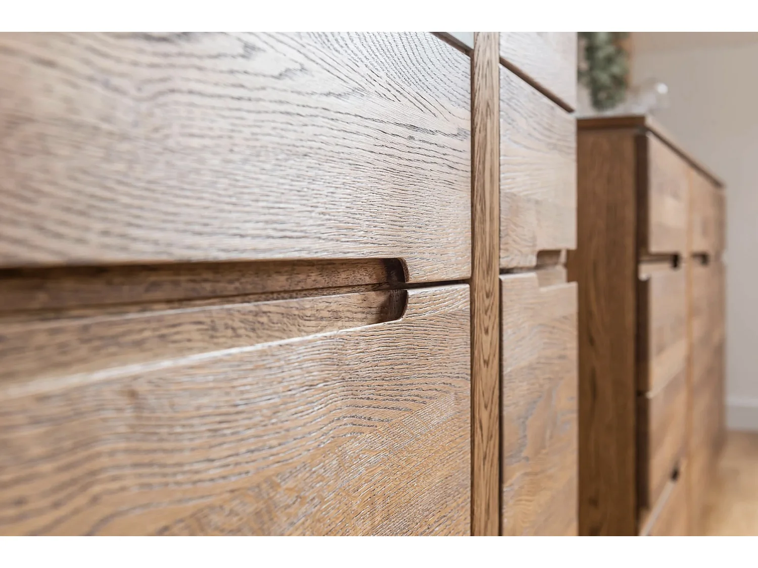 Vitrine en bois de chêne rustique Manky 120cm