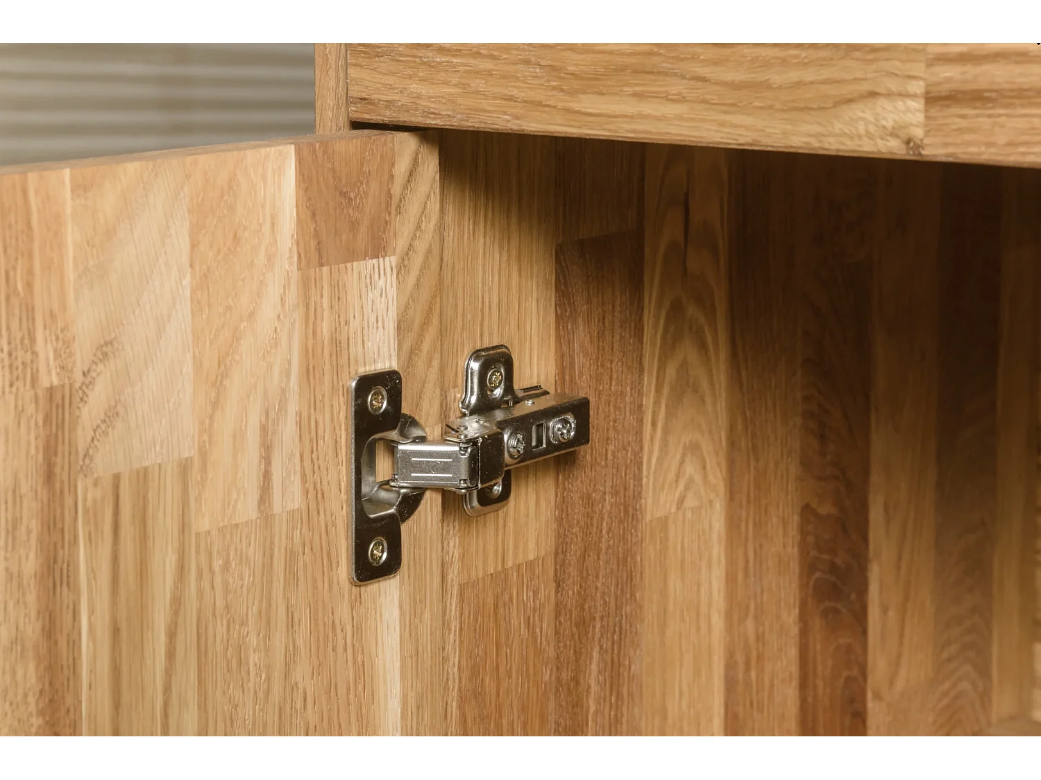 Cómoda Kundy madera maciza de roble 2 puertas 2 cajones 80 cm