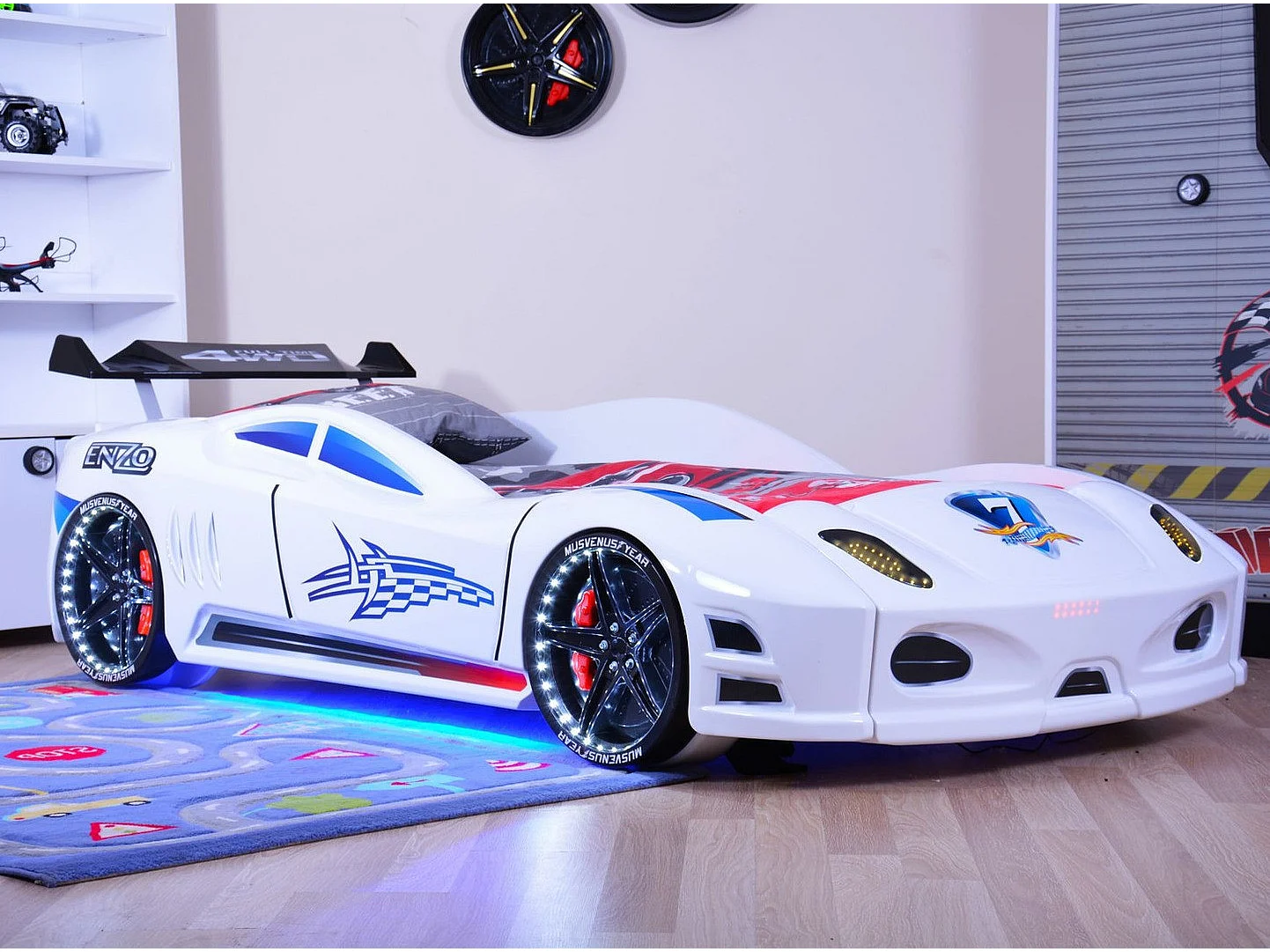 Lit voiture turbo V7 rose à Led