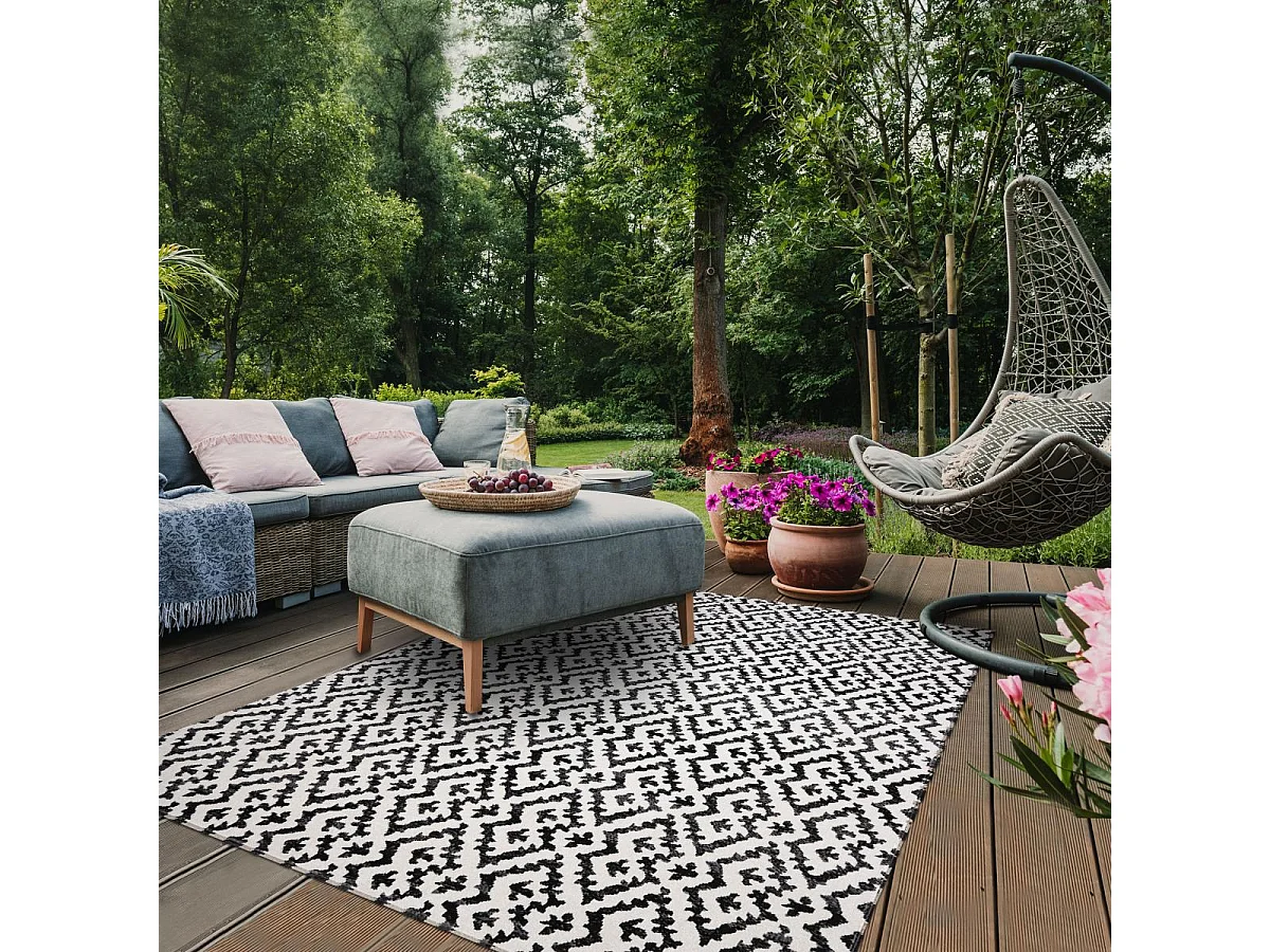 Tappeto da esterno 150x220 tessuto kilim bianco e nero EDJE