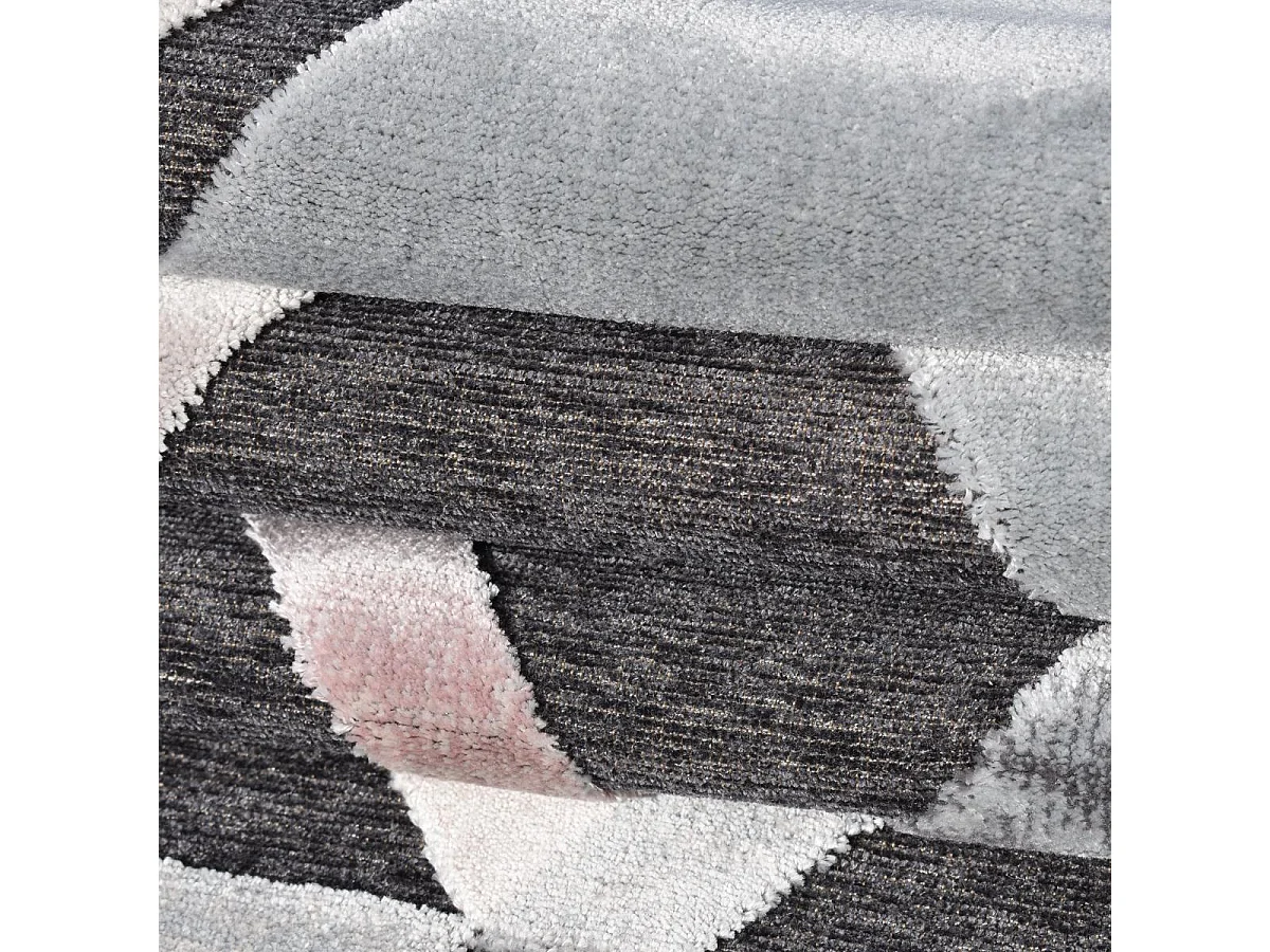 tappeto per camera da letto 120x170 tessuto in viscosa grigia e rosa con motivo scandinavo