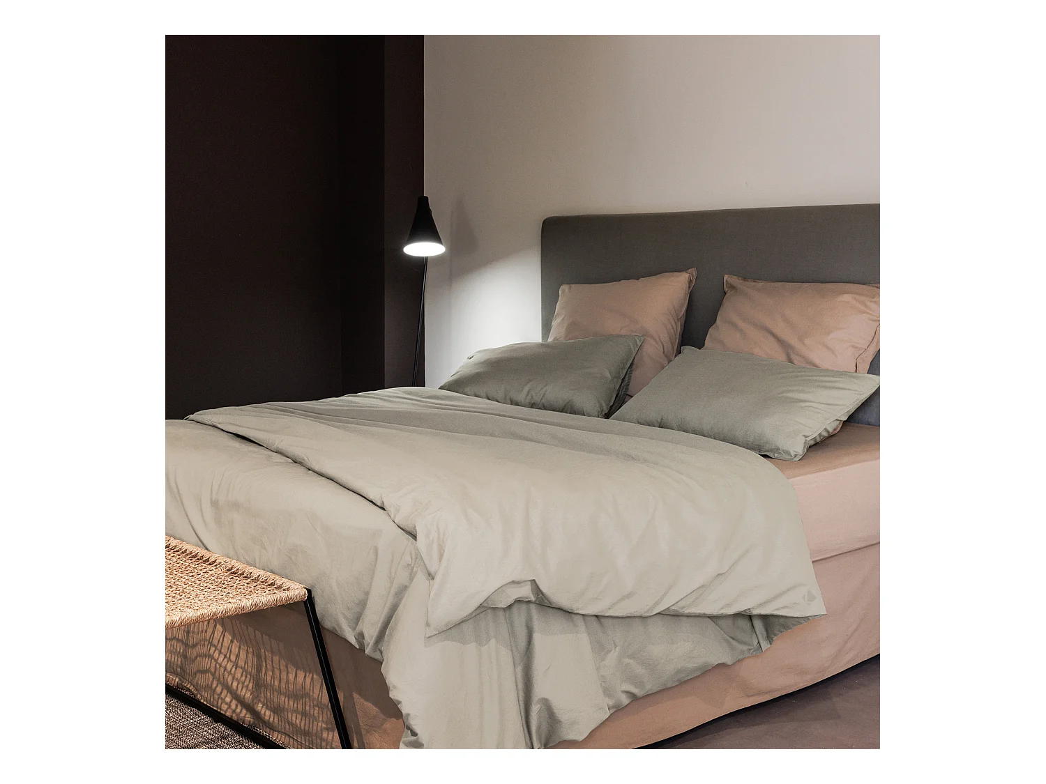 Parure de lit 240x220 cm et 65x65 cm coton lavé PALACE beige lin 3 pièces