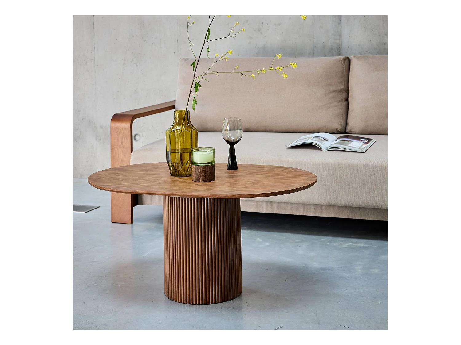 Mesa de centro con efecto de madera nogal