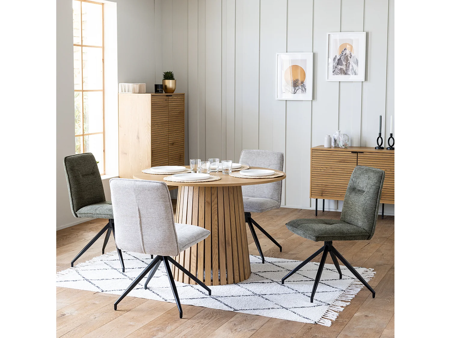 Set van 2 AREN groene stoffen stoelen