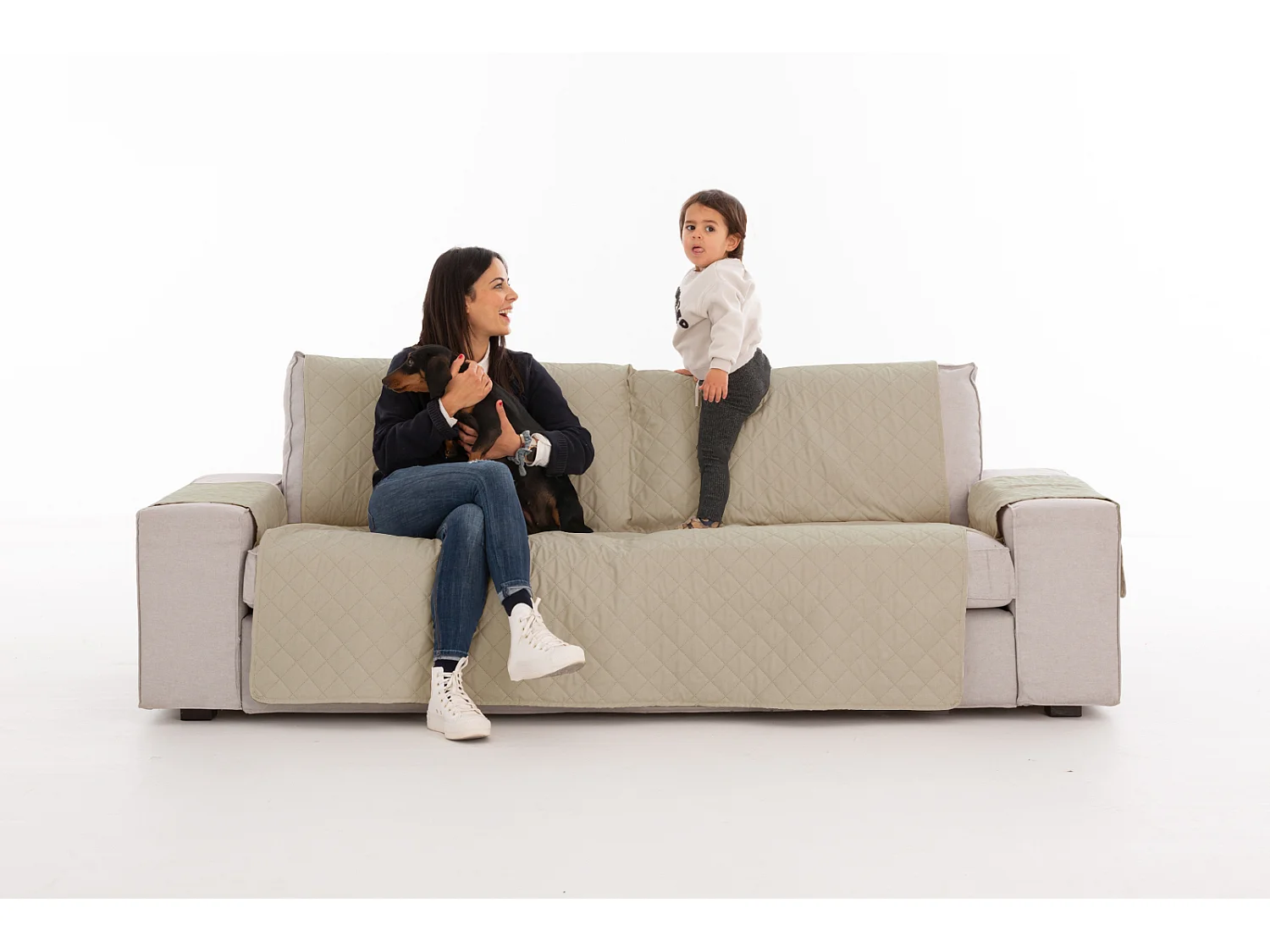 Funda acolchoada reversível Michelle para sofá de 2 lugares cor 00 Marfim