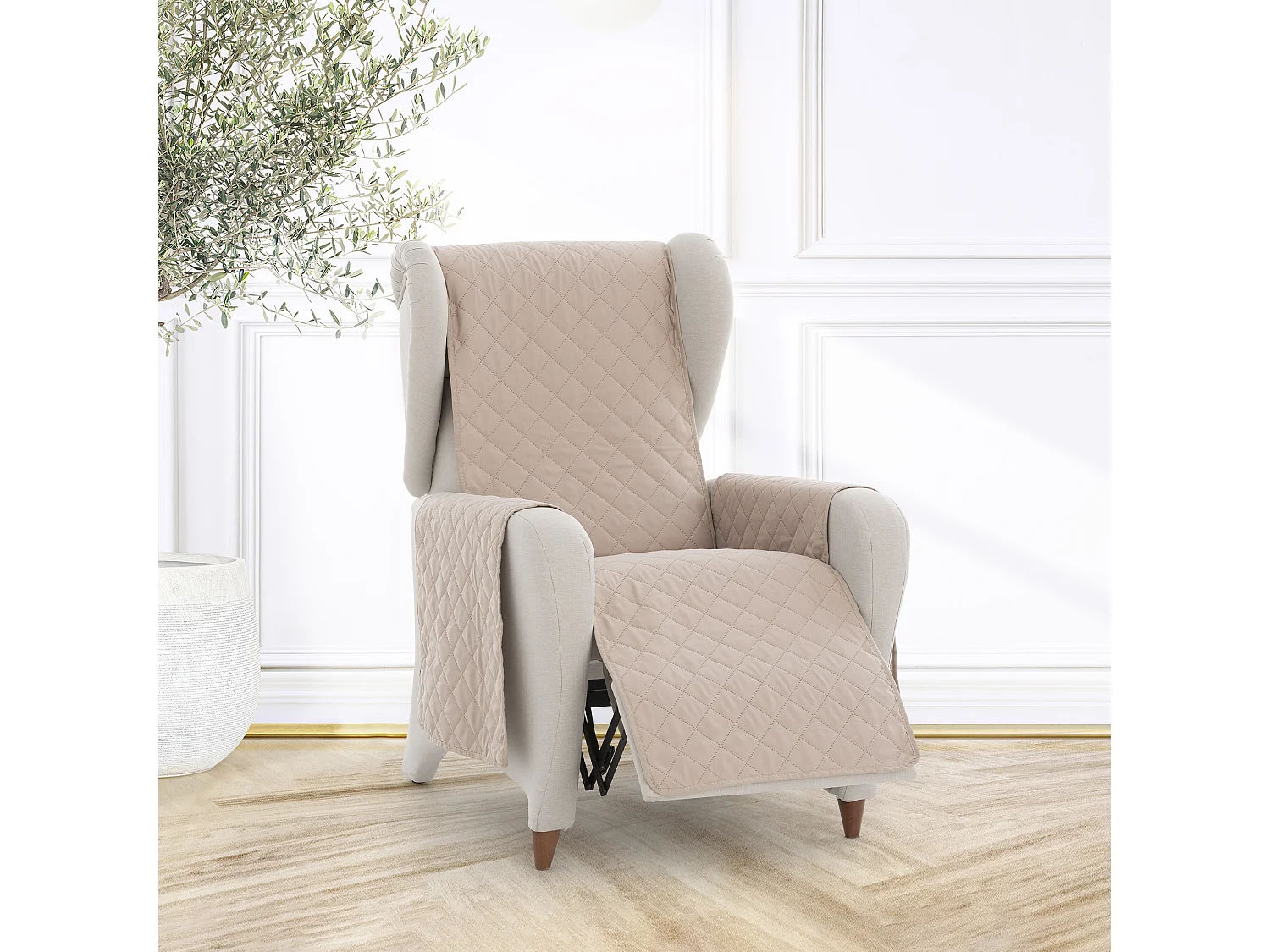 Funda acolchoada reversível Michelle para sofá de 1 lugar cor 01 Bege