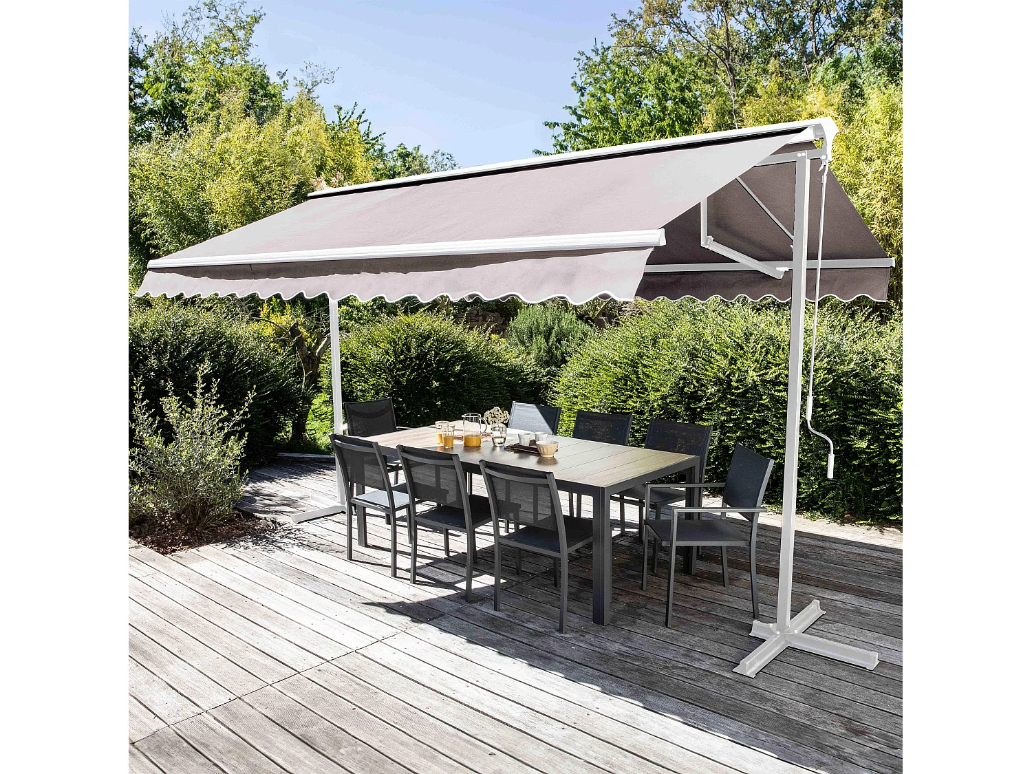 Store double pente avec coffre 3 x 4 m en aluminium écru