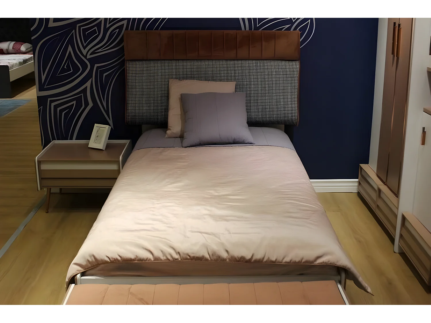 Kinderzimmer Set Jugendzimmer Bett Nachttisch Modern Set Bett (2-tlg)