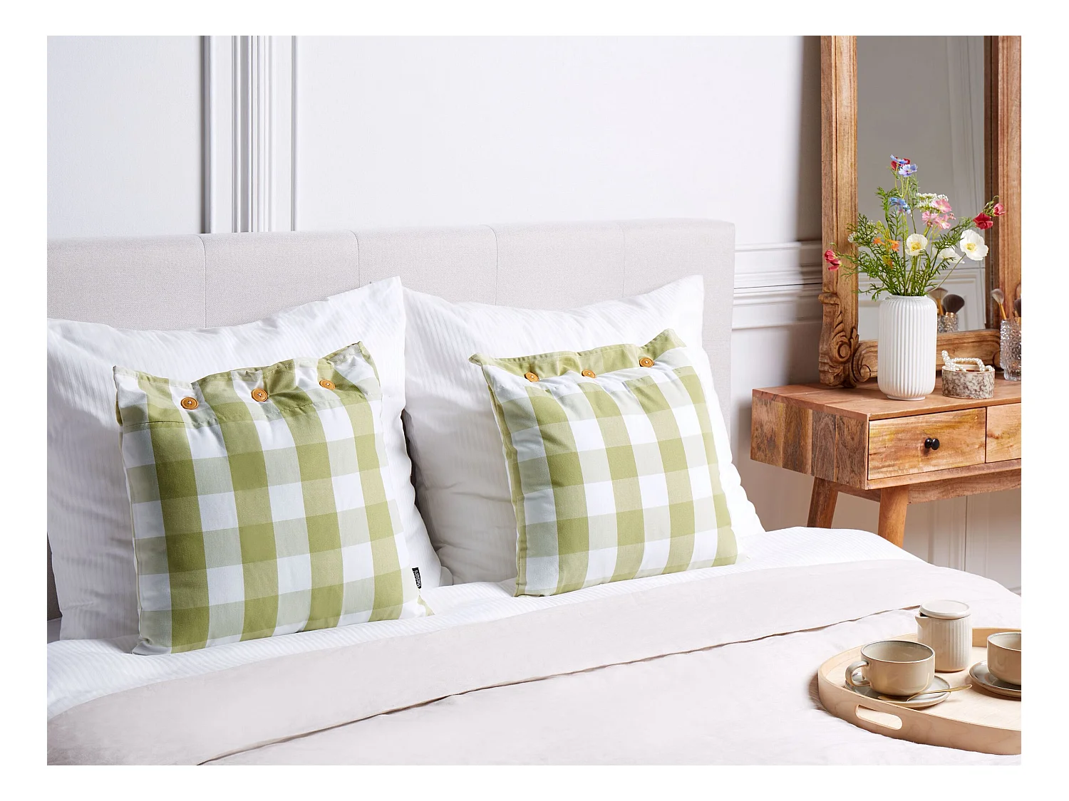 Lot de 2 coussins décoratifs TAMNINE 45 x 45 cm Vert clair À carreaux