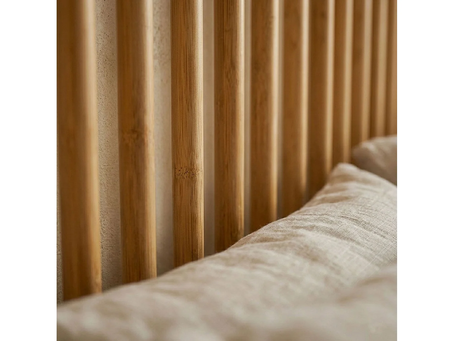 Tête de lit basse à barreaux spéciale futon Gariong L160cm Bambou