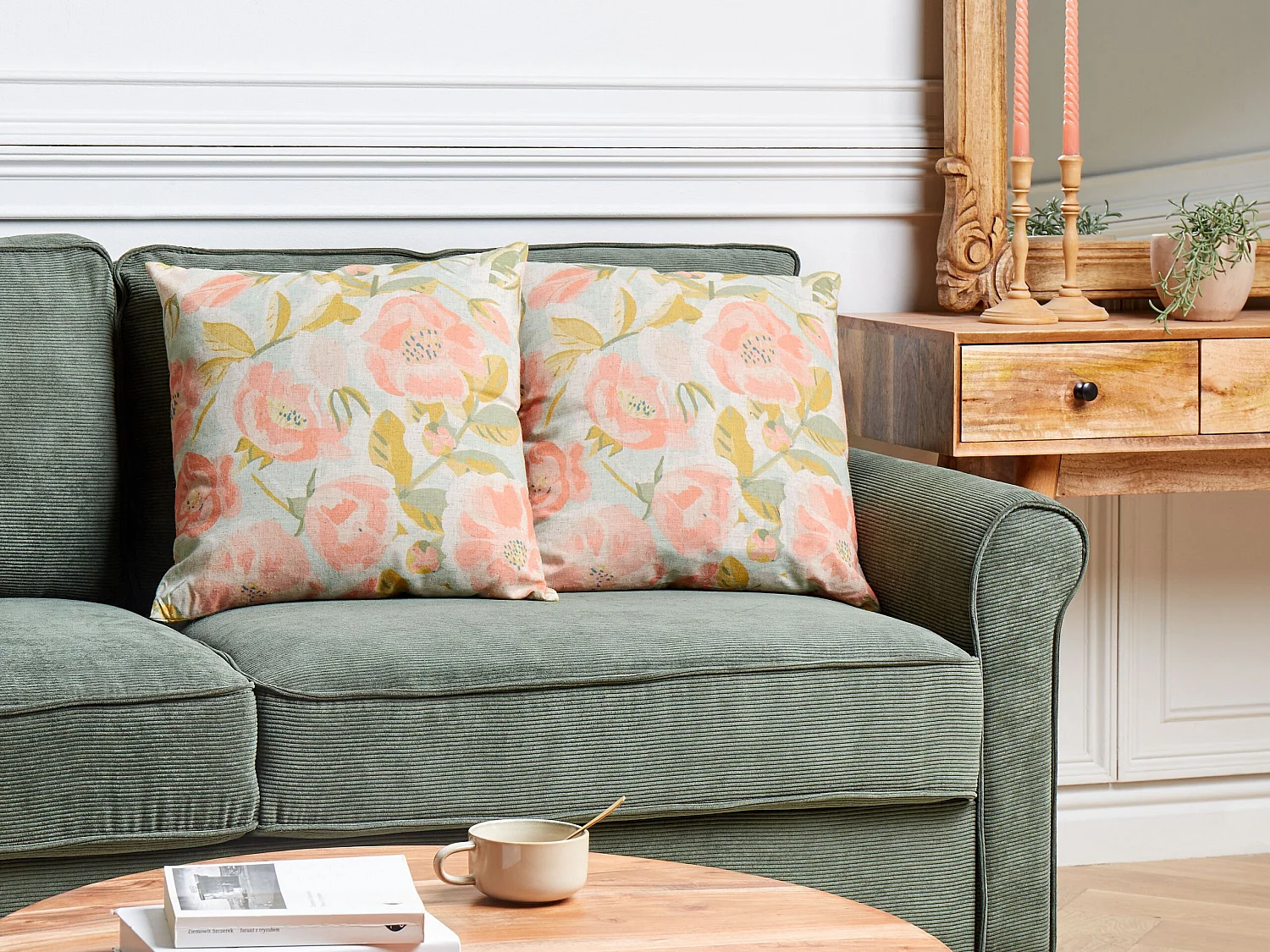 Zestaw 2 poduszek dekoracyjnych ZAHRIYE 45 x 45 cm Różowy Wzór kwiatowy