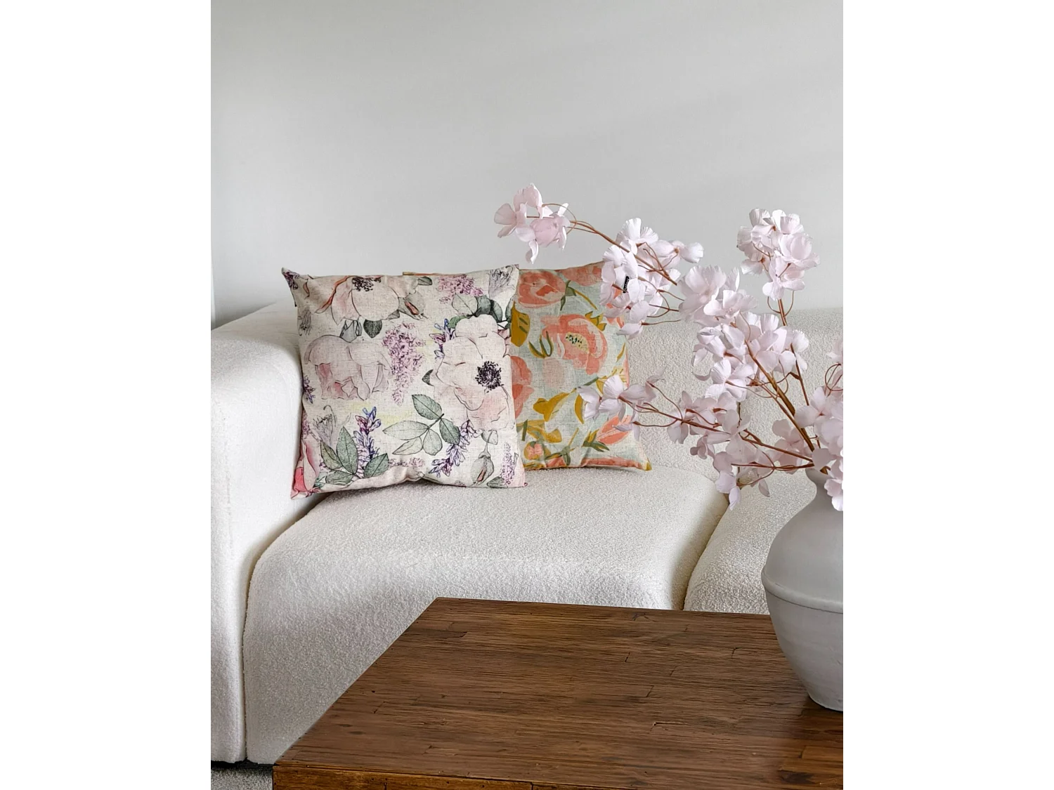 Coussin ZAHRIYE 45 x 45 cm Rose Motif floral