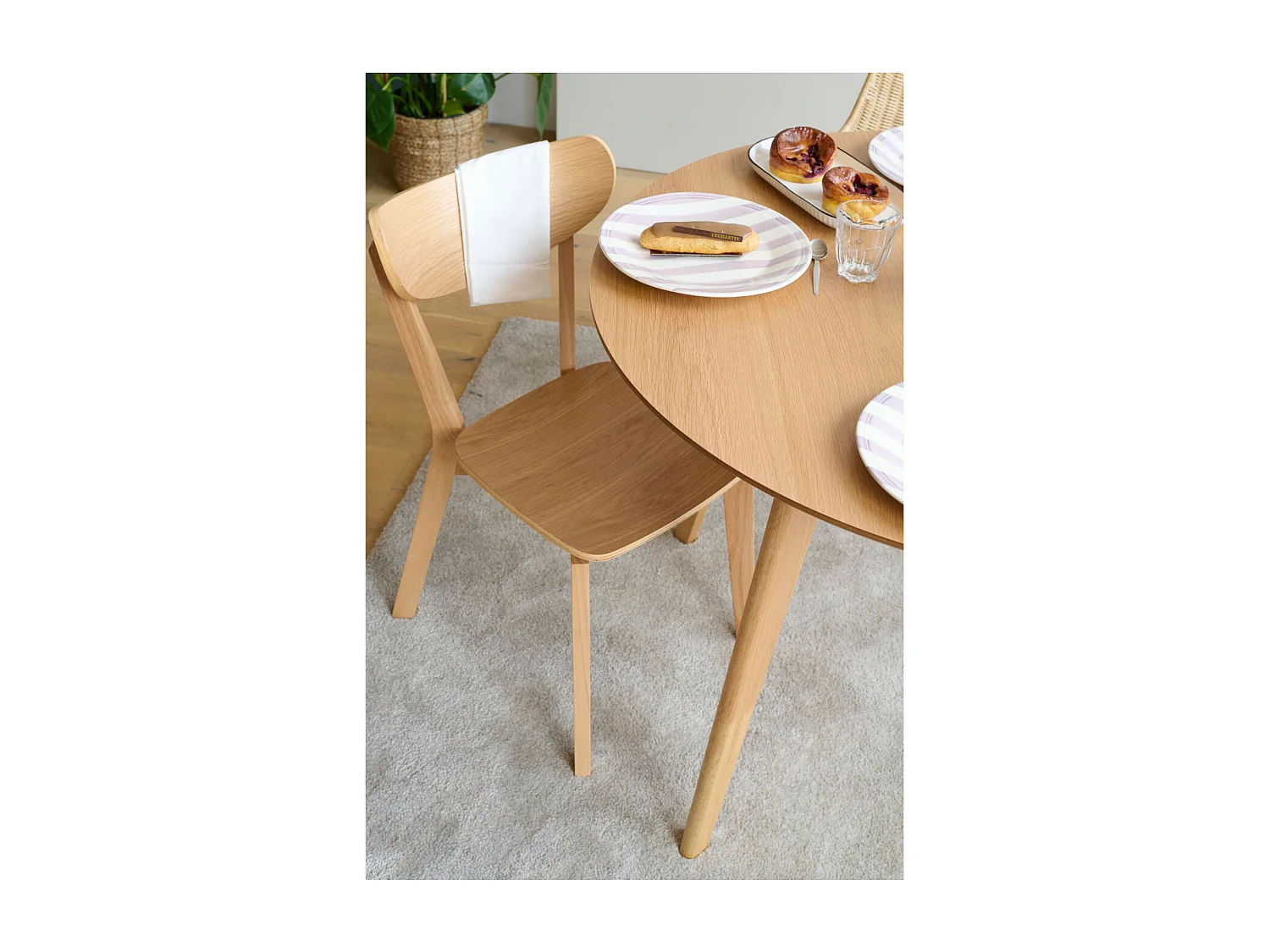 Chaise scandinave en bois (lot de 2) - LETA