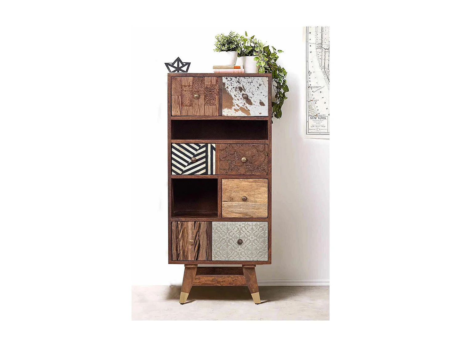 Chiffonnier multi-matériaux peau de vache bois sculpté | Manguier Terranova