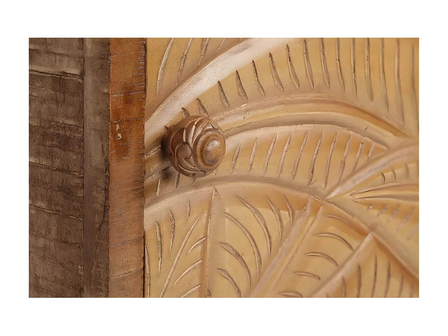 Chevet gauche sculpté | Manguier Floria