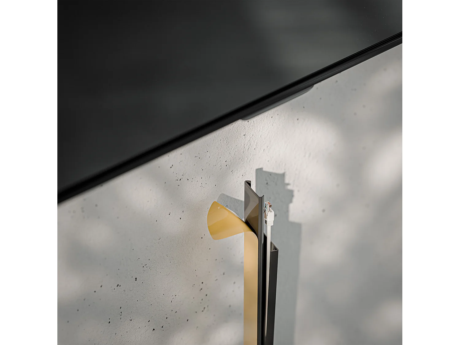 Goulotte TV Cache-Câble Adhésive Carrée PVC - L. 1,20 m - Anthracite