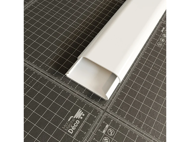 Goulotte TV Cache-Câble Arrondie PVC - L. 2 m - Blanc