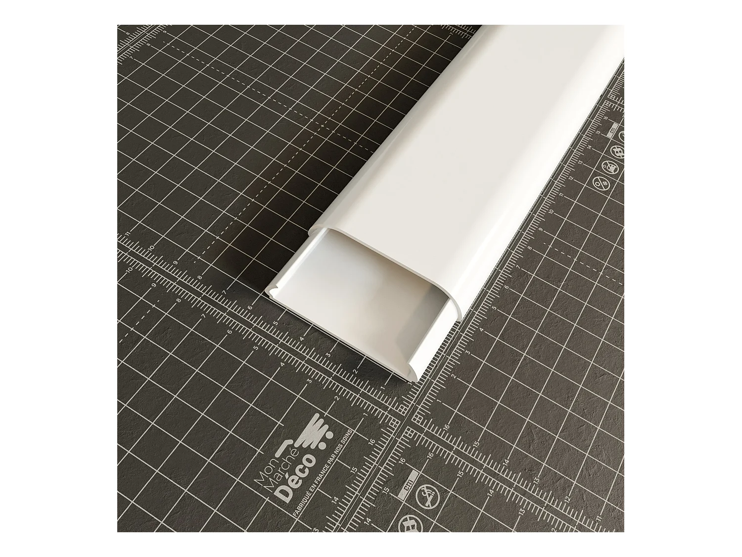 Goulotte TV Cache-Câble Arrondie PVC - L. 2 m - Blanc