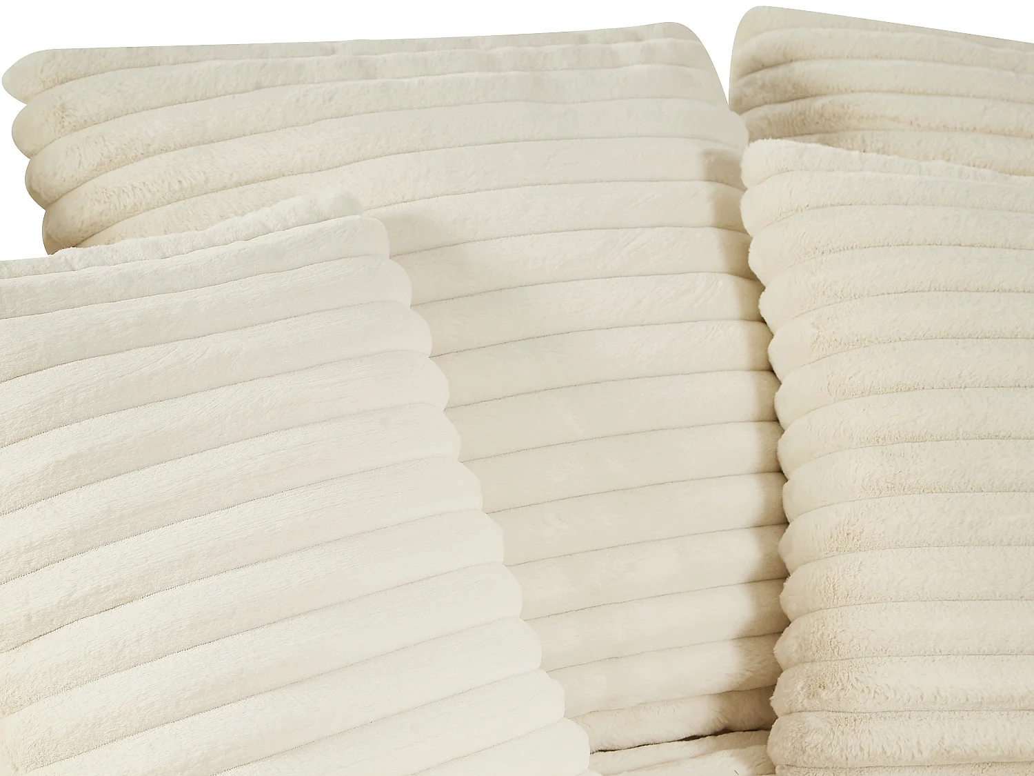 Tweezits-meridienne van beige ribfluweel met brede ribbels ESARTO van Pascal Morabito