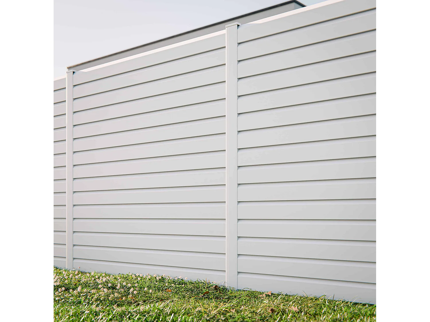 Kit Clôture SLIM PVC Blanc H. 180 cm x L. 11.10 m - 15 Lisses claire-voie