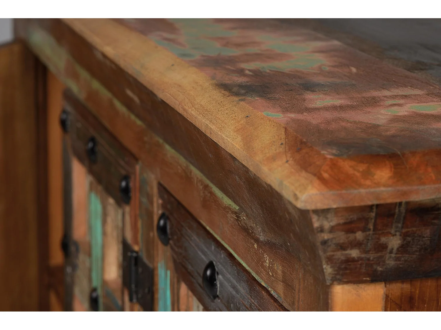 Buffet en bois recyclé style rétro vintage - 80 x 110 x 40