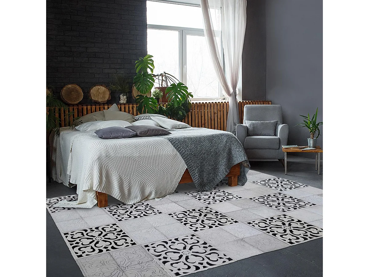 Tapis peau de vache 80x150 kilim fait main noir