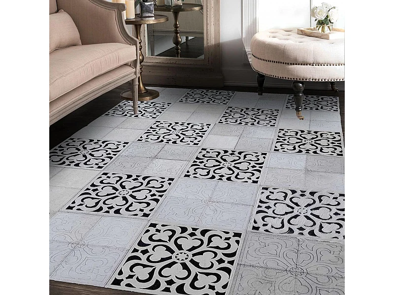 Tapis peau de vache 80x150 kilim fait main noir