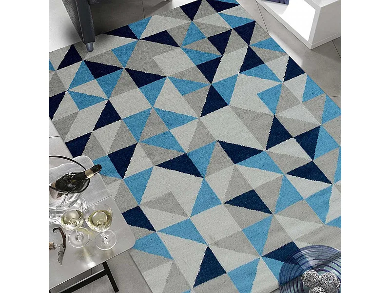 Tapis kilim 240x340 rectangle fait main en laine bleu ciel et bleu foncé